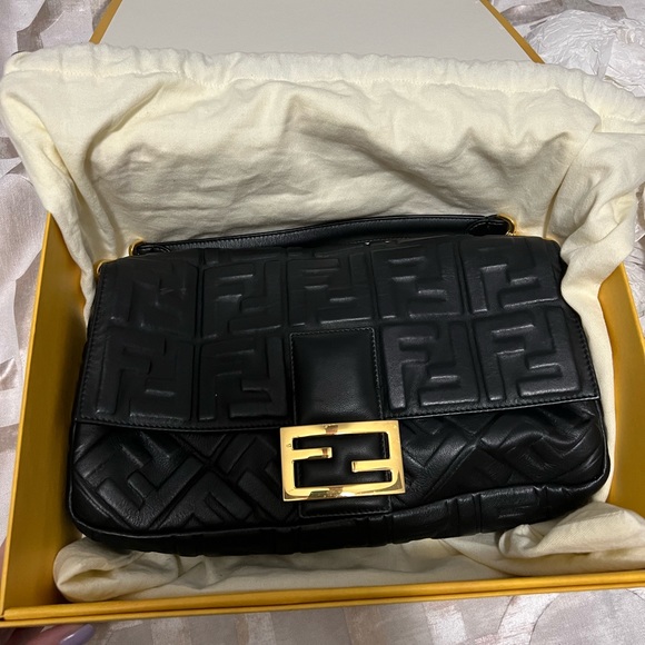 💥SOLD💥 - FENDI LARGE NAPA FF 1974 - Picture 6 of 6